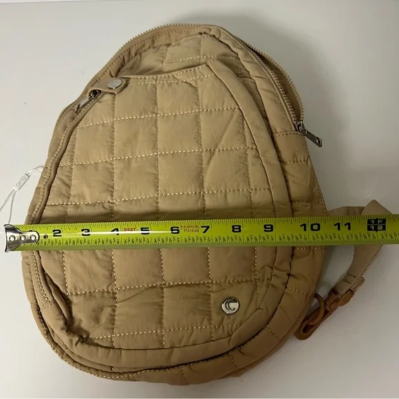 Tan Quilted Pickleball Puffer Sling Bag One Strap Shoulder Backpack - Picture 10 of 10